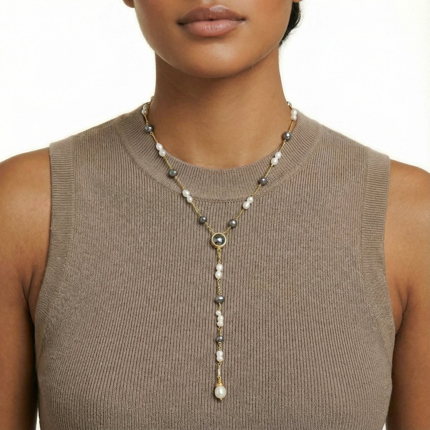 Mikki Luka Twilight Pearl Lariat