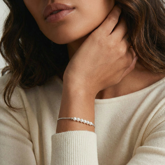 Mikki Luka Pearl Whisper Bracelet